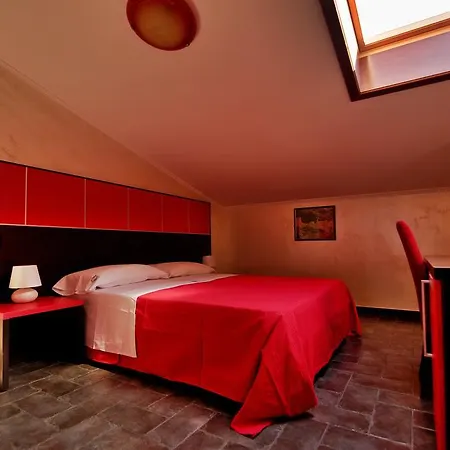 Alloggio per agriturismo La Gioiosa Cleto